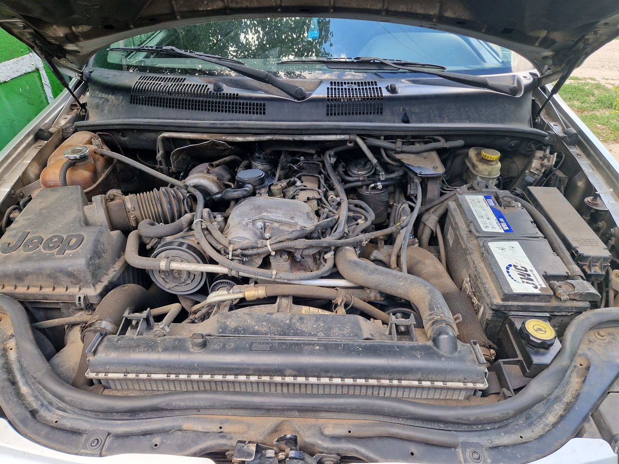 Продам jeep grand cherokee 2.7 crd