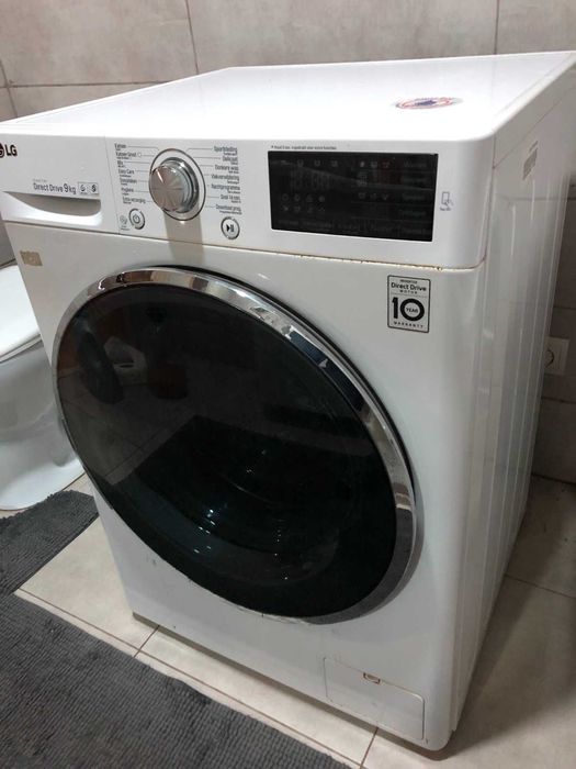 пральна машина LG на 9 кг