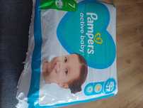 Pampers 7 40szt 15+kg
