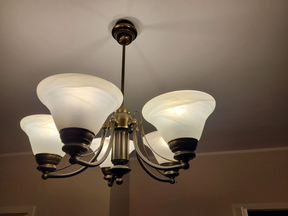 Żyrandol mosiężny 5 kloszy