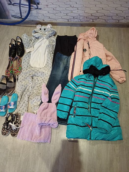 Пакет речей для дівчинки 122-134 см