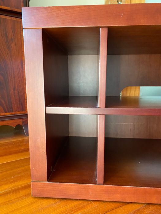 Móvel de TV usado em muito bom estado