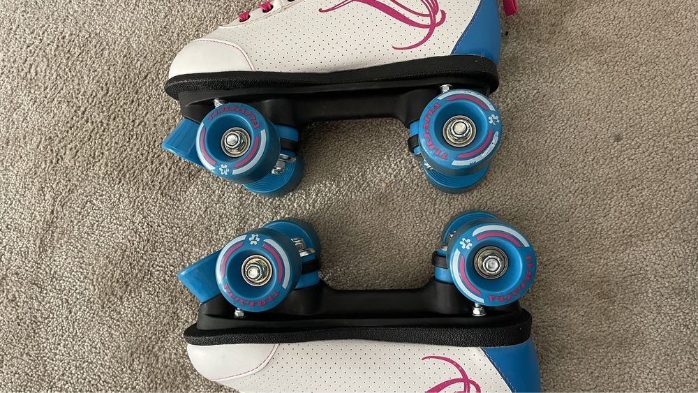Patins quatro rodas novos