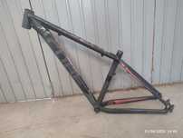 cube acid 17" 2014 roda 29