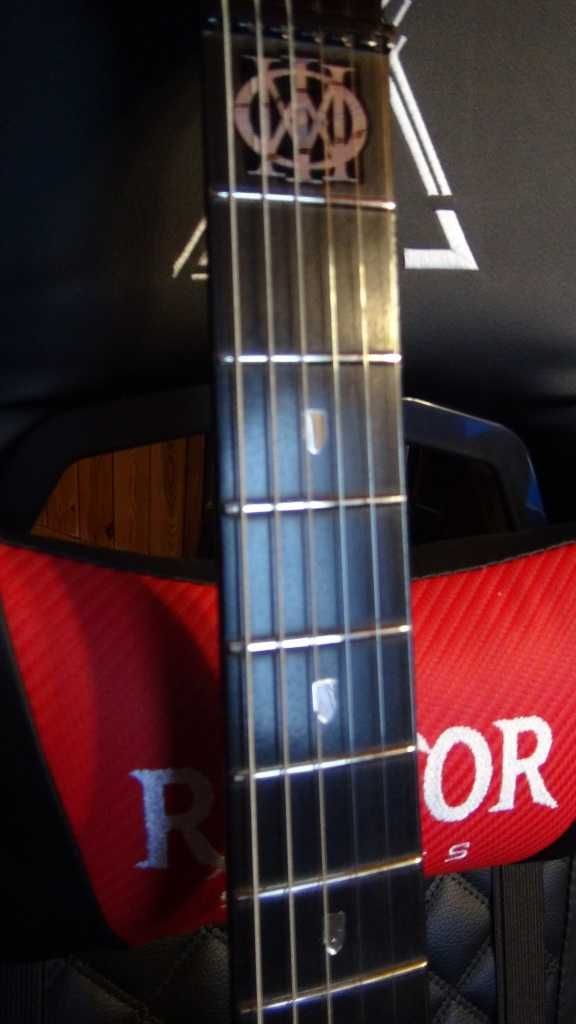 DISC Music Man John Petrucci Majesty Monarchy, Royal Red