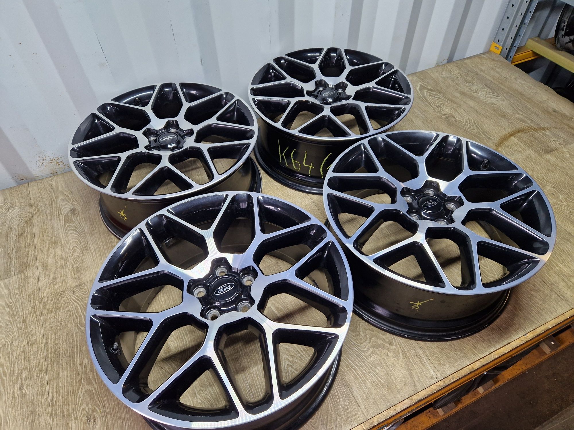 Felgi 19 Ford mondeo focus kuga  s max st line 5x108 8j et55 os 63.4