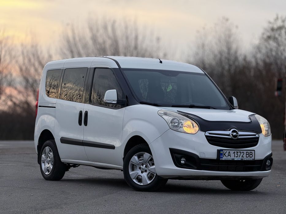 Продам Opel Combo Tour 2012 рік випуску. 1.6 дизель