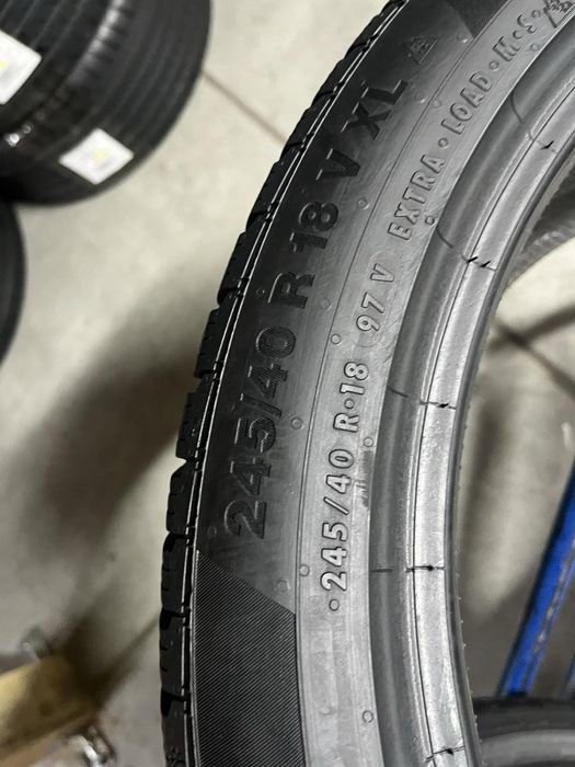 245/40/18 R18 Continental WinterContact TS850P 4шт зима