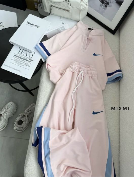 Стильний спортивний костюм — новий! Розмір 42-44