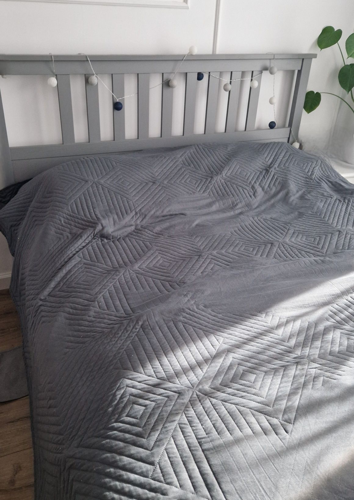 Rama łóżka Ikea Hemnes 160x200 szara