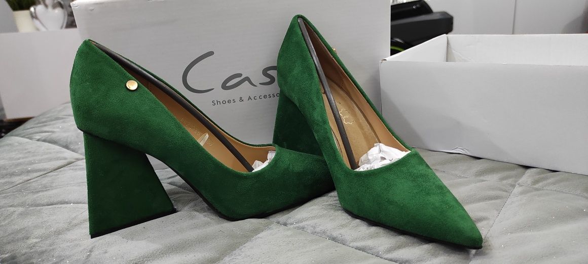 Nowe buty Casu rozmiar 36