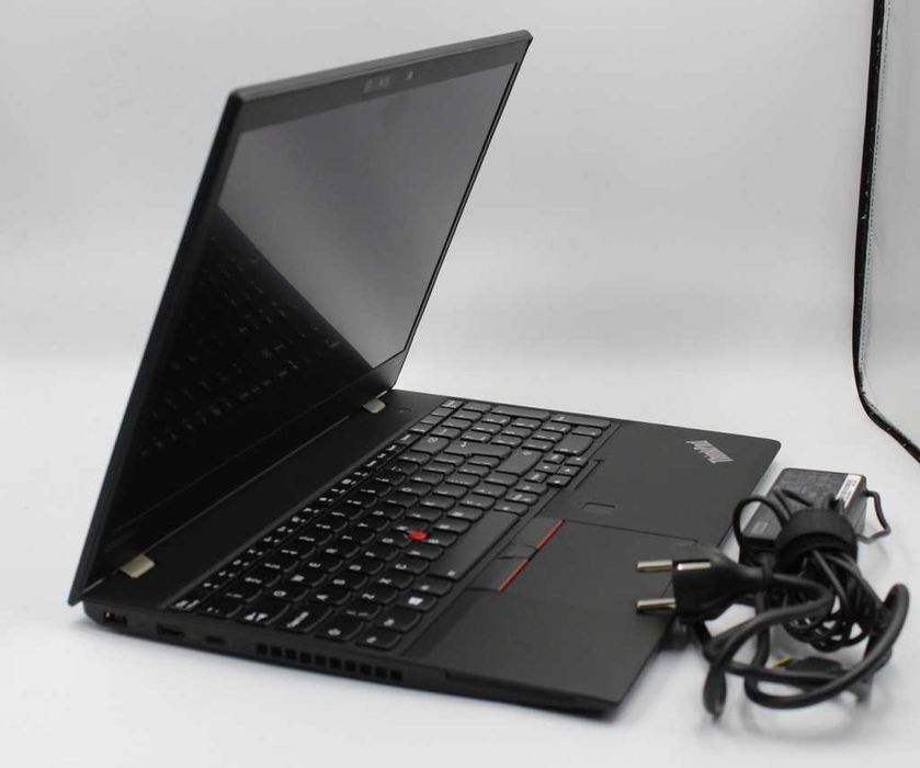 Laptop LENOVO THINK PAD T570 I5-7300U GWAR! 16GB /512GB