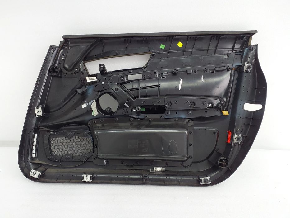 Forra porta / quartela frente esquerda AUDI A6 Avant (4F5, C6)