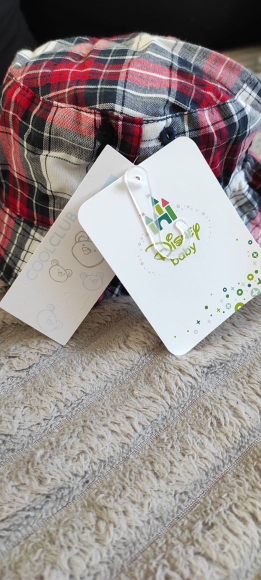 Nowy kapelusz chłopięcy 42 cm Disney