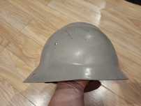 Stary hełm, kask strażacki, PSP, OSP, polski, PRL