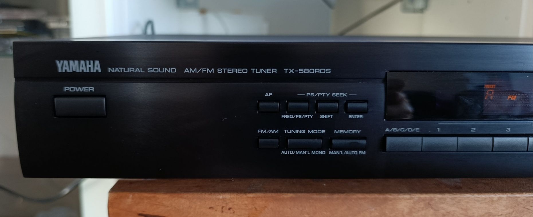 Tuner Yamaha TX 580 RDS