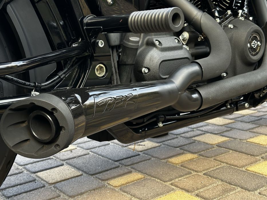 Harley Davidson Low Rider ST 2023