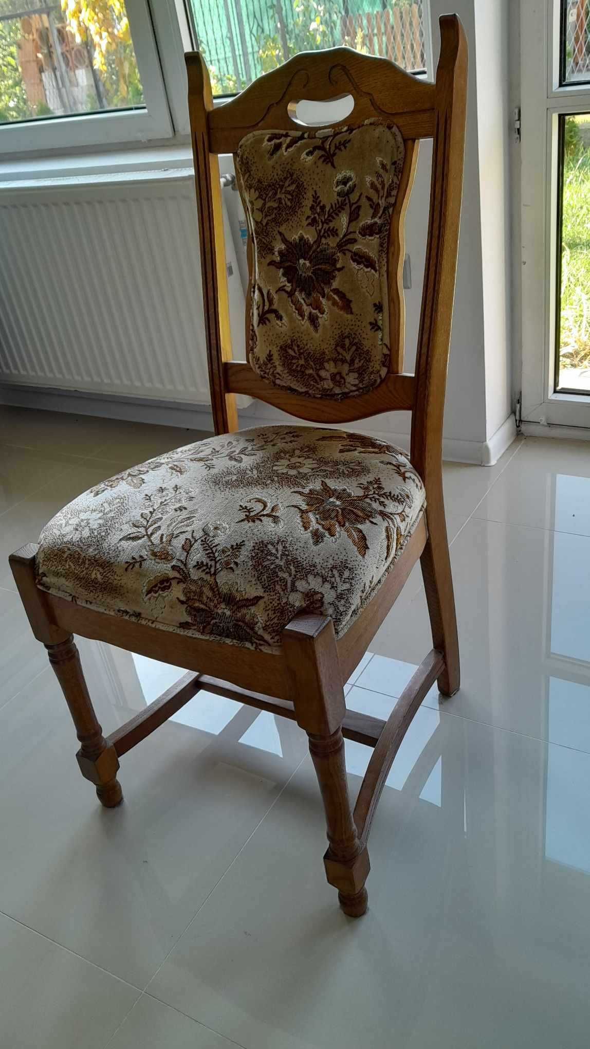 krzesla dębowe tapicerowane