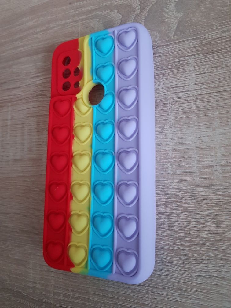 Etui Heart Pop Motorola Moto G10/G10 Power/G20/G30 w pięciu kolorach