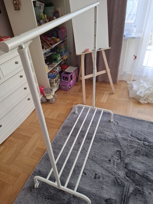 Ikea RIGGA wieszak/stojak na ubrania