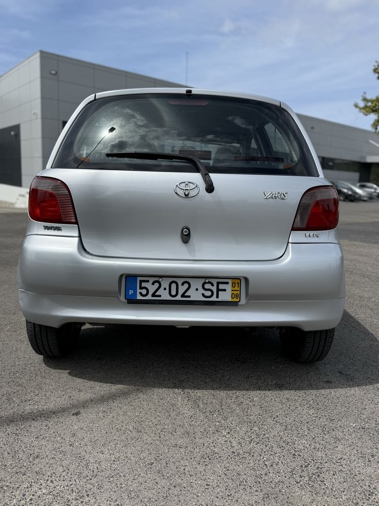 Toyota Yaris 1.0 - 75 mil klm - REVISÕES NA MARCA - 1 Dono