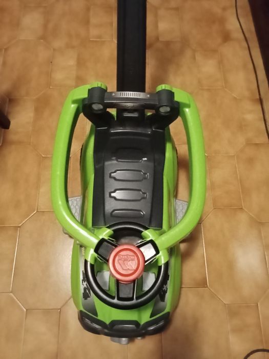 Carrinho para bebés com protecção