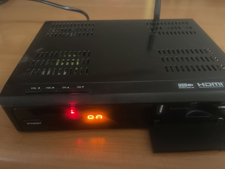 Cristor ATLAS HD-200S Receptor de Satélite