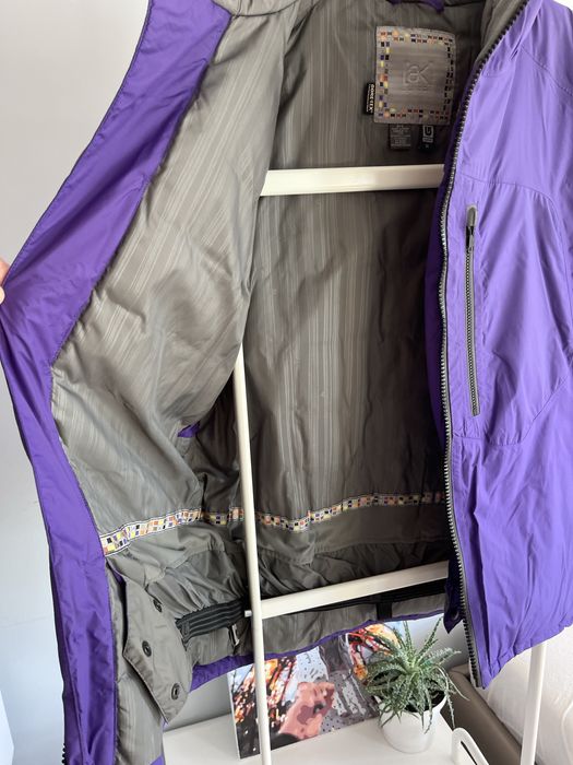 Puchowa Kurtka Burton AK Gore-Tex