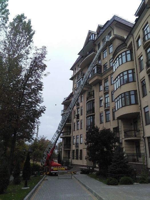 Услуги автовышки 17, 22, 30, 32 метра. Аренда.