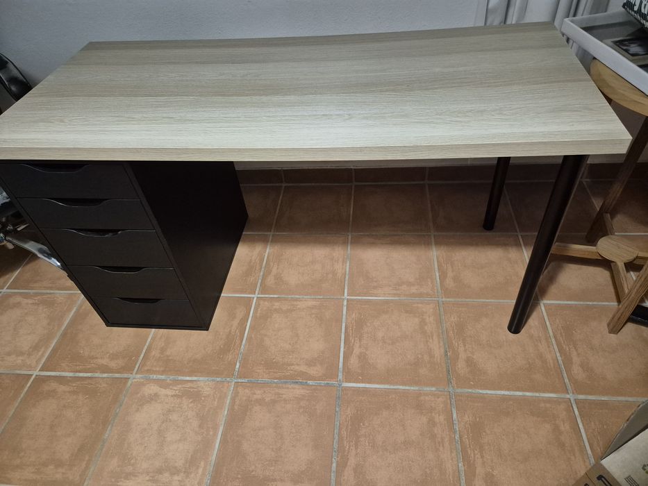 Secretária de escritório