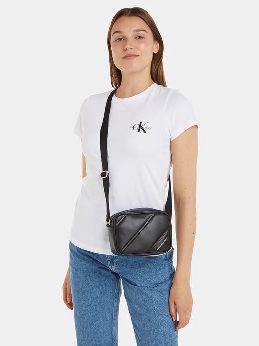 Жіноча сумка крос-боді Calvin Klein