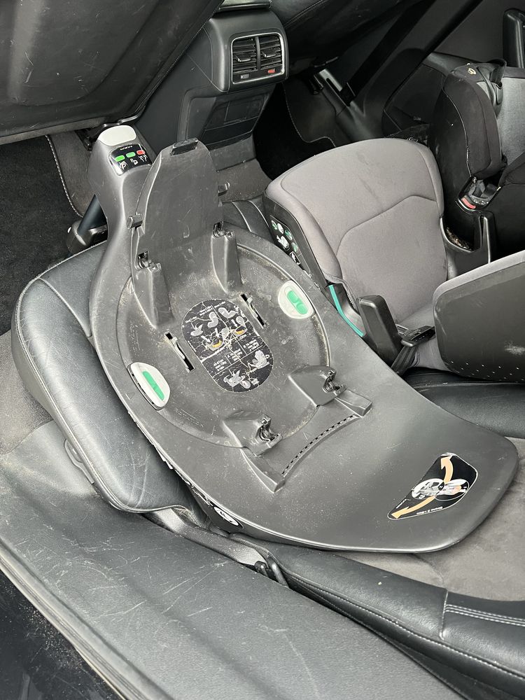 Fotelik Cybex  Could i-Size z baza obrotowa
