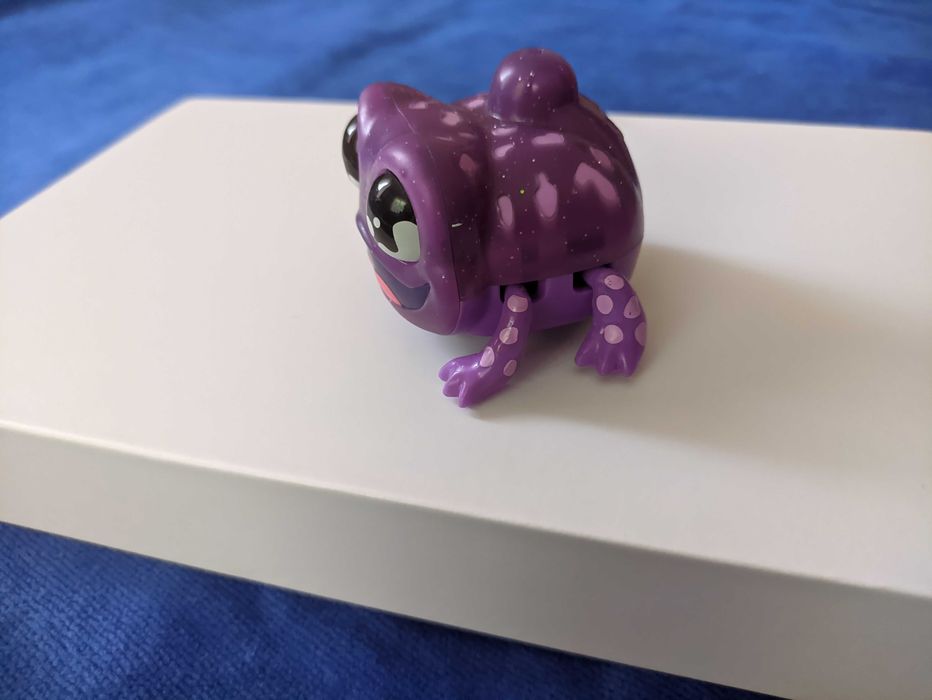 Інтерактивна іграшка hasbro жабеня Yellies жаба ящірка жабка рухається