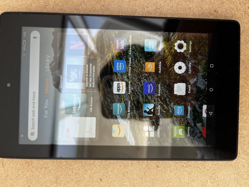 Amazon Fire 7 (7-го покоління) – 8 ГБ, чорний, з дефектами()