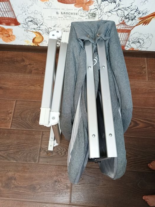 Дитяче складне ліжечко Lionelo