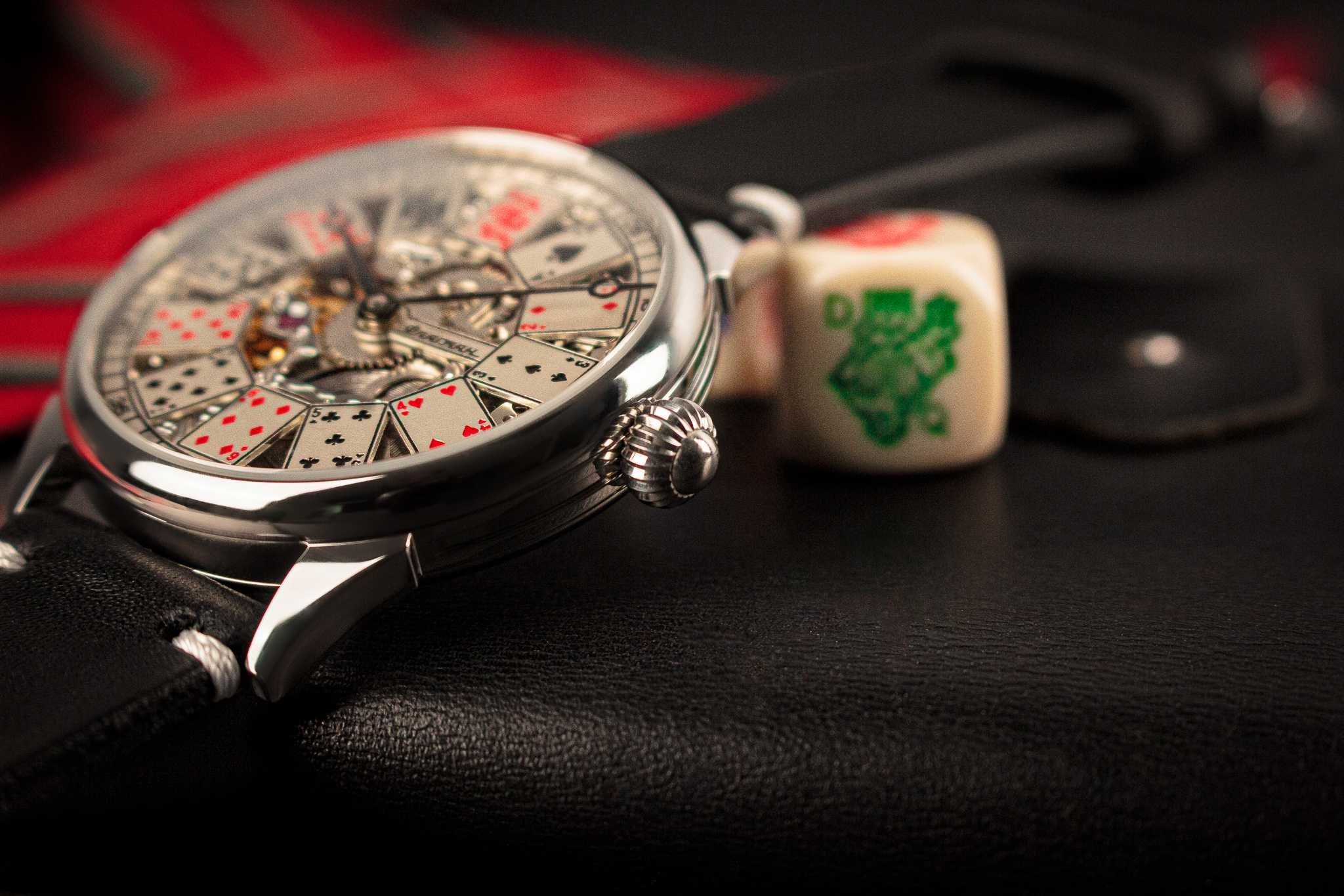 Ручної роботи ексклюзивний годинник скелетон в азартому стилi
