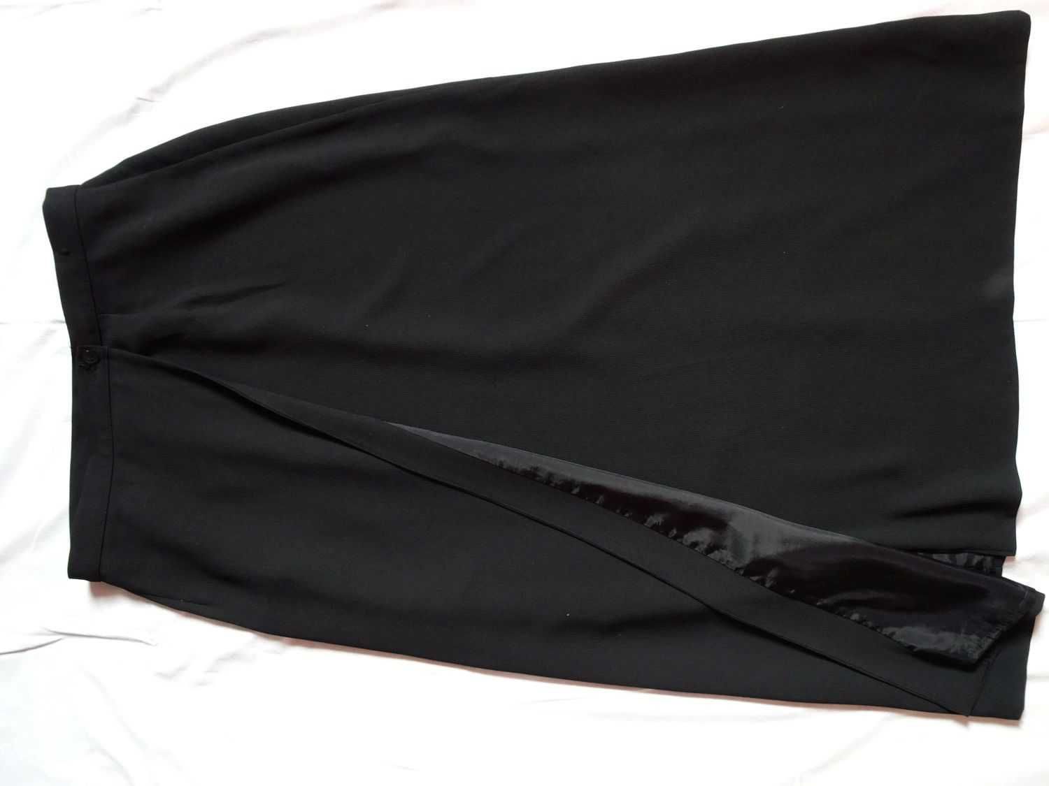 Marks & Spencer czarna spódnica zakładana 42 długa