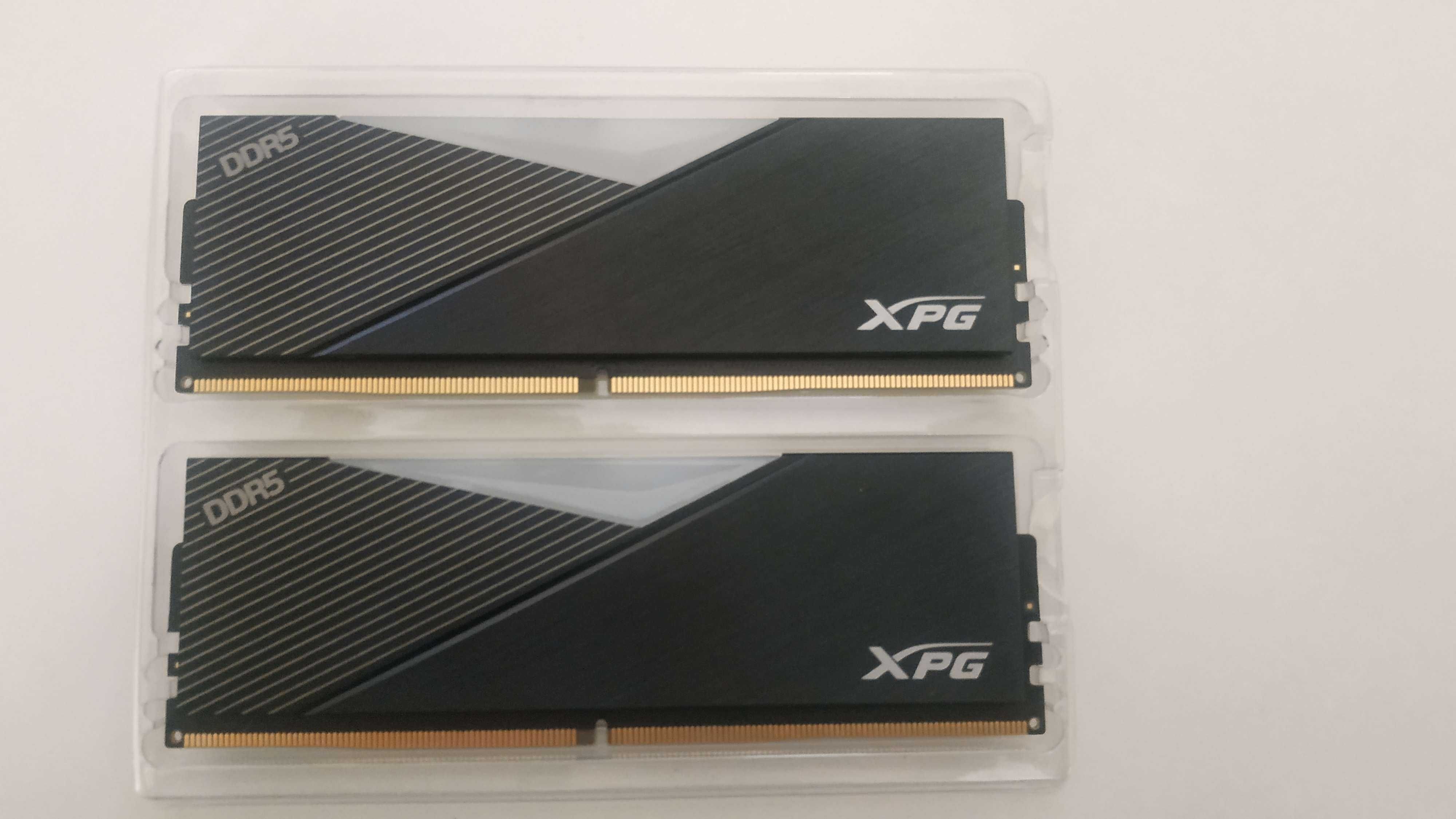RGB XPG DDR5 32(16x2) 5200mhz cl38 1.25V