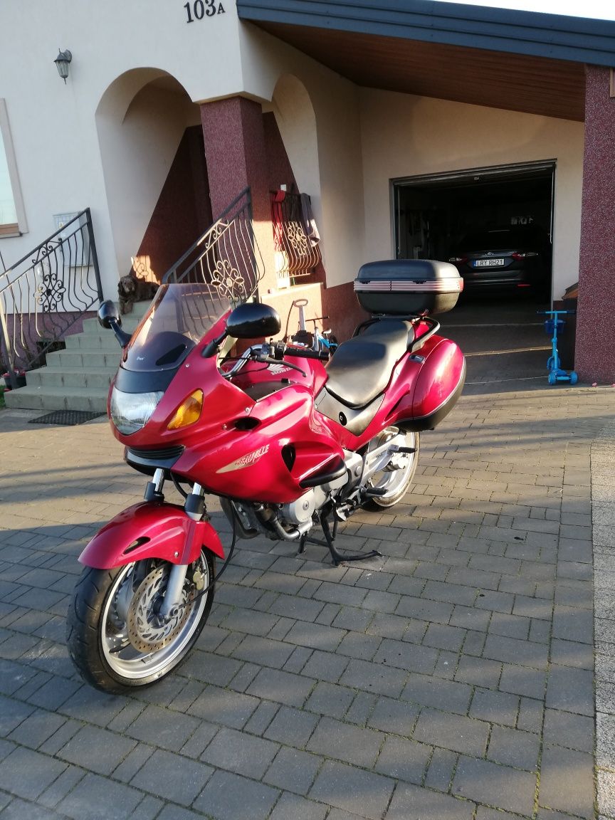 Sprzedam Hondę deawil 650