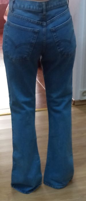 Джинсы для девушек