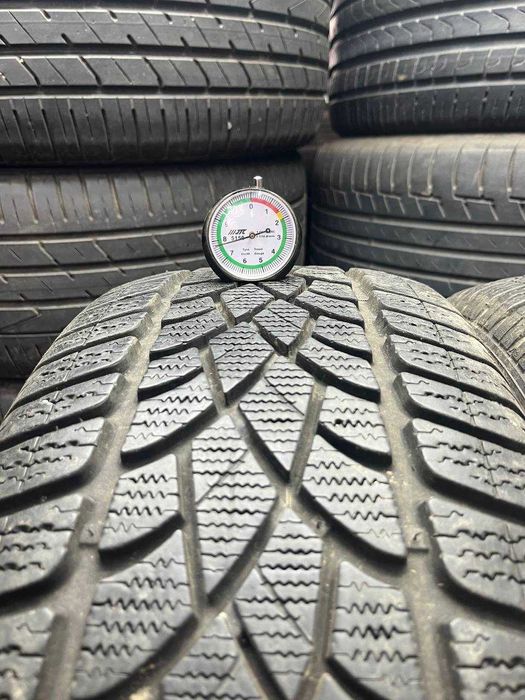 235/45 R17 Dunlop пара зима