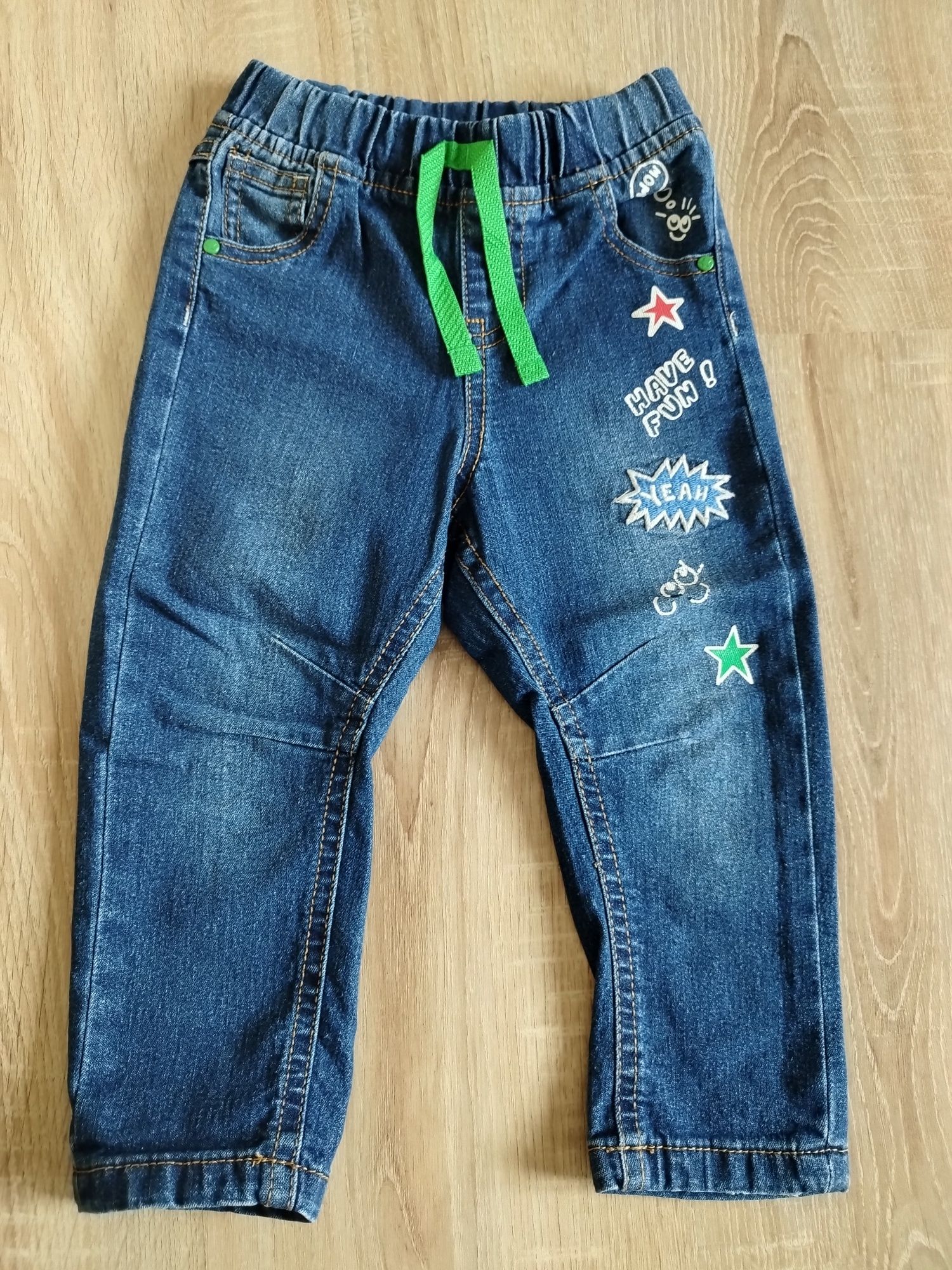 Jeansowe spodnie dla chłopca R.86