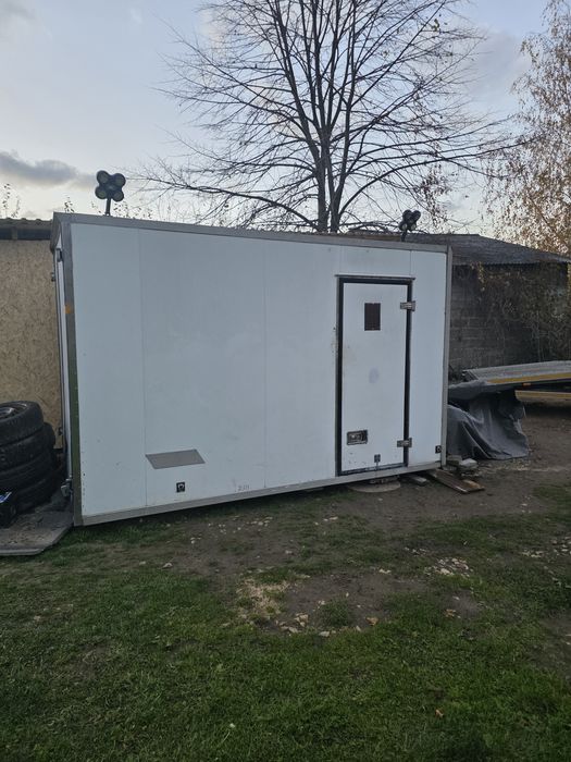 Kontener boczne drzwi