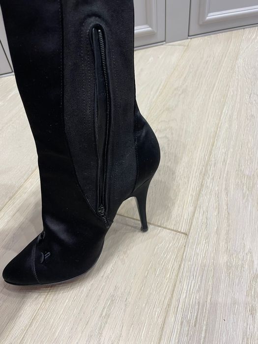 ботильйони , черевики Balmain