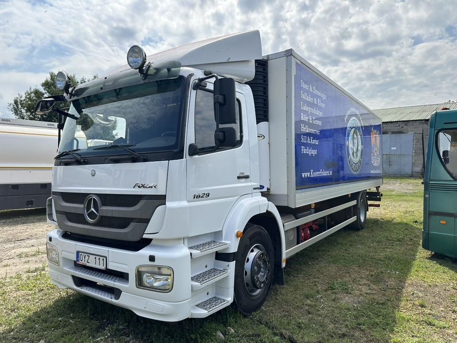 Mercedes-Benz AXOR  AXOR 1829 chłodnia 18 palet Maxima 1000 Winda