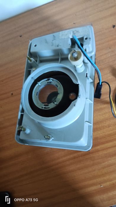 Farol Fiat panda ótica direita com pisca 1992