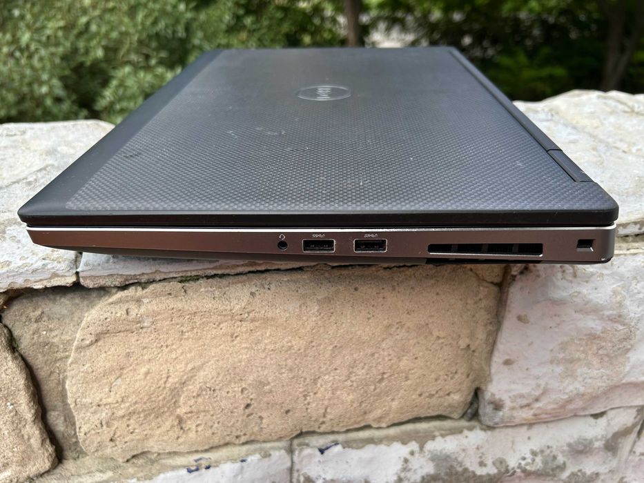 Dell Precision 7530 (15.6 FHD/ I5/ 16Gb/ 250nvme/ Bt/ Win10)