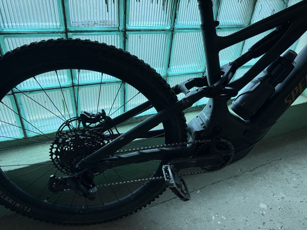 Specialized turbo levo