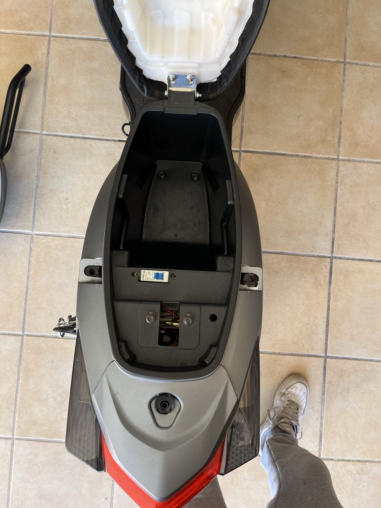 Scooter elétrica twol
