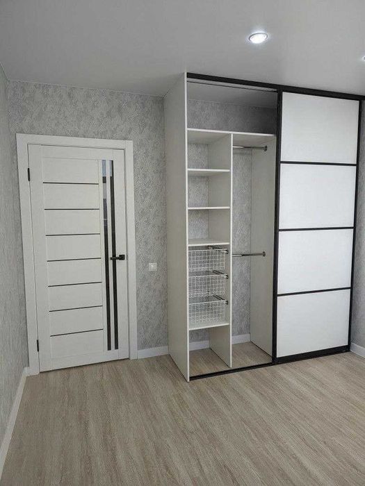 Меблі лофт НЕДОРОГО. Шафи купе, столи, дивани, стільці, крісла